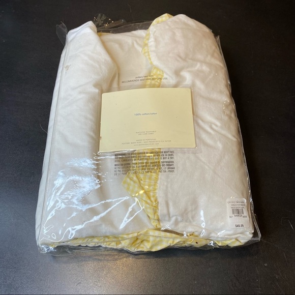 Pottery Barn Kids Yellow & White Neutral Gingham Print Crib Size Bedskirt - Picture 2 of 8